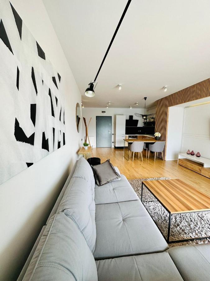 Kharisma Apartment-Free Parking-Ultracentral Κλουζ-Ναπόκα Εξωτερικό φωτογραφία